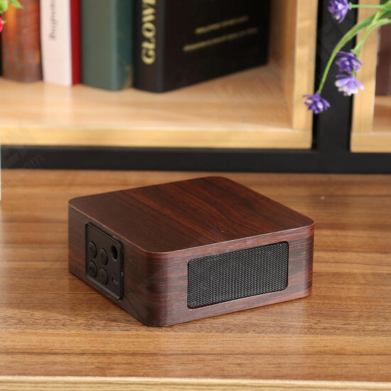 Q1A Portable Wooden Wireless bluetooth Speaker Double Drivers Stereo Light Speaker Q1A Portable Wooden Wireless bluetooth Speaker Double Drivers Stereo Light Speaker