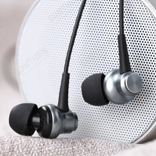 F37 Stereo Bass Sound Gaming Earbuds Earphone Wired 3.5mm Headphones Sport In-ear Wired Earphone With Microphone F37 Stereo Bass Sound Gaming Earbuds Earphone Wired 3.5mm Headphones Sport In-ear Wired Earphone With Microphone