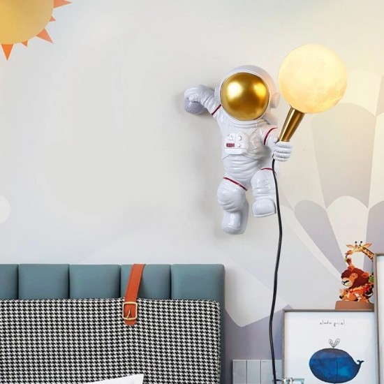 Nordic LED Personality Astronaut Moon Children's Room Wall Lamp Desk Lamp Bedroom Study Balcony Aisle Lamp Decoration