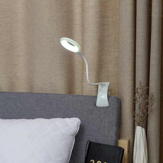 USB LED Reading Light Clip-on Clamp Bed Table Desk Lamp Night Light