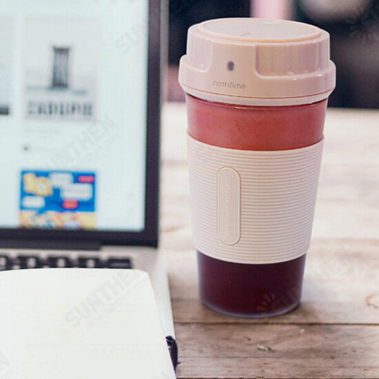 250ml Fruit Juicer Bottle Portable DIY Juicing Extracter Cup Magnetic Charging Portable Camping Picnic Travel Cup 250ml Fruit Juicer Bottle Portable DIY Juicing Extracter Cup Magnetic Charging Portable Camping Picnic Travel Cup
