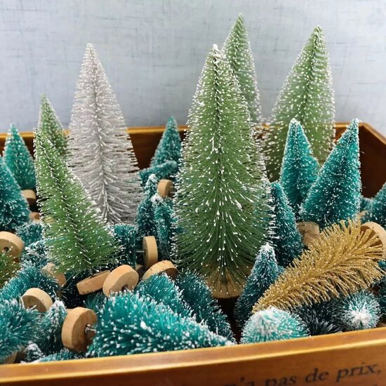 12 Pcs Mini Christmas Tree Sisal Silk Cedar Decor Small Christmas Tree Gold Silver Blue Green White Mini Christmas Tree