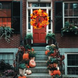 Halloween Artificial Pumpkin Wreath Autumn Color Harvest Maple Leaf LED Light String Door Garland Decor