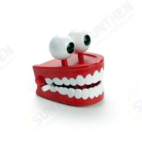 1Pc Clockwork Jumping Teeth Red Wind Up Funny Mouth Tooth With Eyes Flashing Novelties Trick Toys