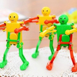 Lovely Dancing Robot Wind Up Toy Random Color Lovely Dancing Robot Wind Up Toy Random Color