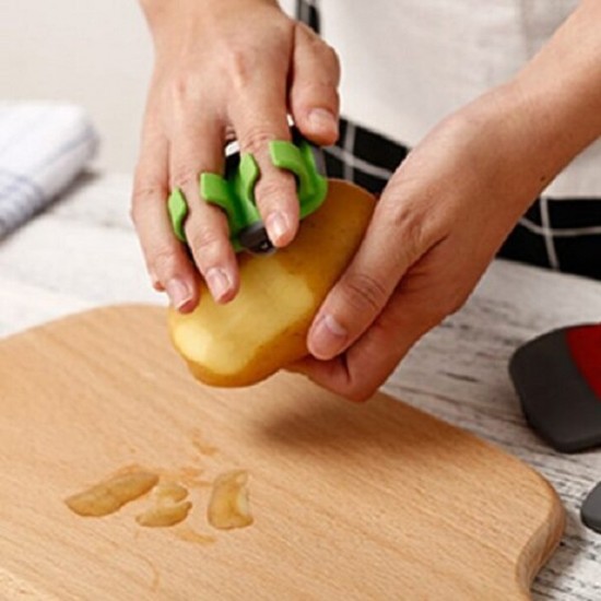 Two Finger Planer Fruit Peeler Anti-cut Hand Melon Planer Kitchen Creative Stainless Steel Paring Knife