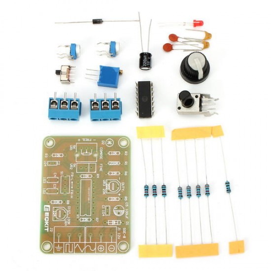 DIY 8038 Function Signal Generator Kit