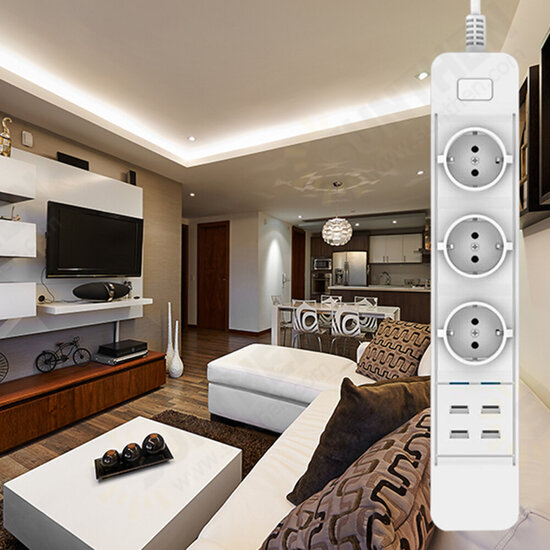 D555 Smart WIFI App Control Power Strip with 3 EU Outlets Plug 4 USB Fast Charging Socket Work Power Outlet