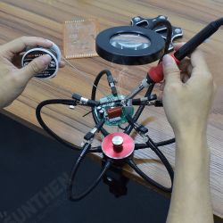 Soldering Helping Hands 3X USB Glasses Magnifier Soldering Station Third Hand Tool Rotary Bench Vise Table Clamp Soldering Helping Hands 3X USB Glasses Magnifier Soldering Station Third Hand Tool Rotary Bench Vise Table Clamp