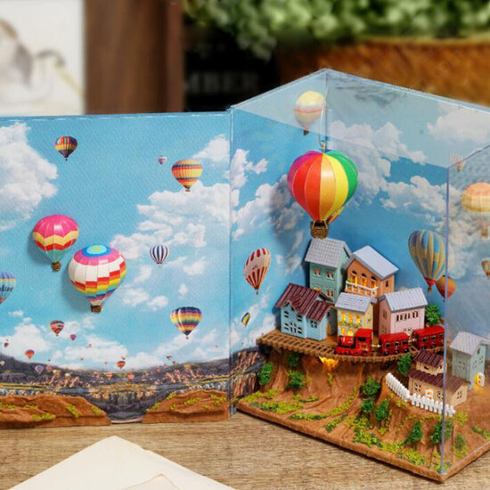 CUTE ROOM Hot Air Balloon Theme DIY Assembled Doll House for Children Toys