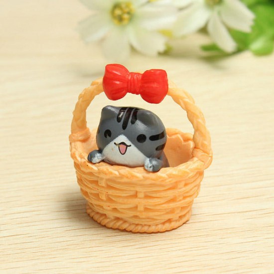 Cute Basket Cat Resin Handicraft Decoration
