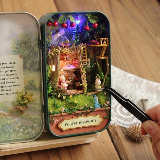 DIY Dollhouse Miniature LED Light Box Theatre Gift Decor Collection DIY Dollhouse Miniature LED Light Box Theatre Gift Decor Collection