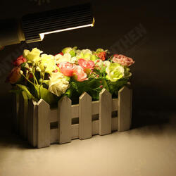 E27 5W 420-450LM White/Warm White 25 2835 SMD LED Plug Light 90-260V E27 5W 420-450LM White/Warm White 25 2835 SMD LED Plug Light 90-260V