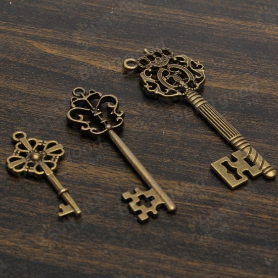 18pcs Antique Vintage Old Look Skeleton Key Lot Pendant Heart Bow Lock