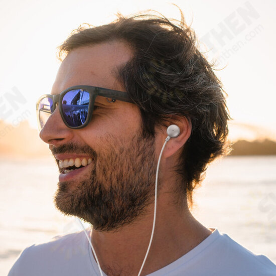 M19 Wired Earphone Stereo 10MM Drivers In-Line Control Metal 3.5MM Plug In-Ear Music Sports Headset with Mic M19 Wired Earphone Stereo 10MM Drivers In-Line Control Metal 3.5MM Plug In-Ear Music Sports Headset with Mic