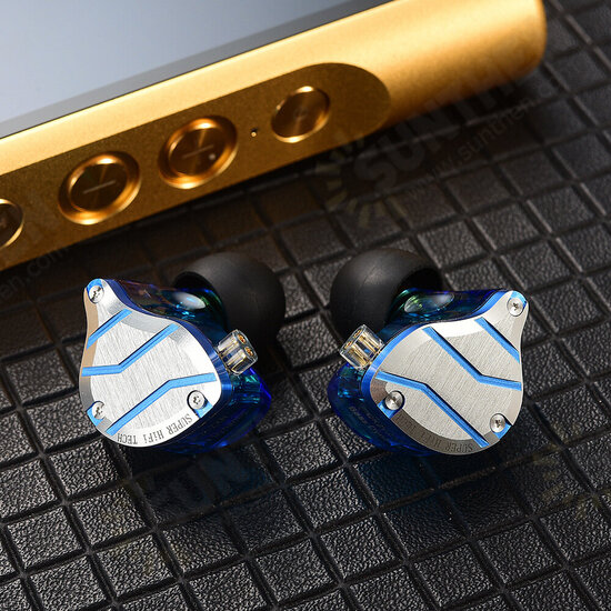 4BA+1DD Metal In-Ear Earphone Bass HiFi Headset Monitor Earbuds Noice Cancelling 3.5mm Wired Headphones with Mic