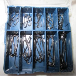 70PCS 10 Sizes Carbon Silver Lure Fishing Hooks With Box