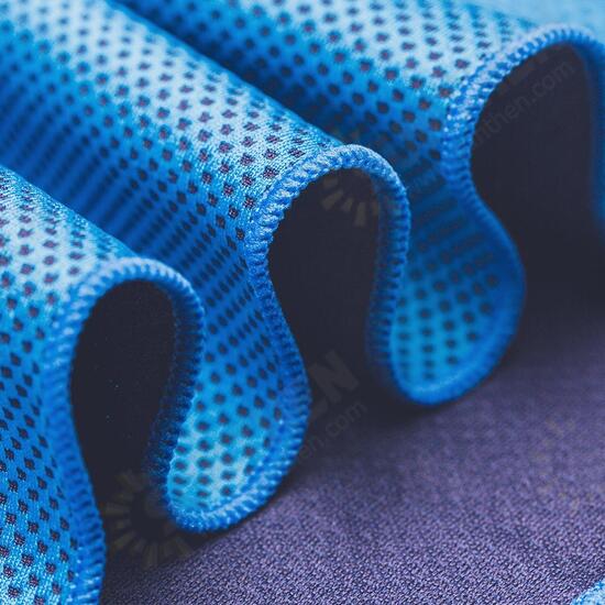 Cool Feeling Towel Strong Water Absorption Quick-Qrying Outdoor Running Sports Towels Cool Feeling Towel Strong Water Absorption Quick-Qrying Outdoor Running Sports Towels