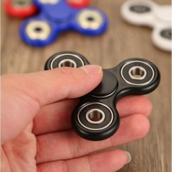 Fidget Hand Spinner Fingertips Gyro Stress Reliever Toy Tri Spinner Whiny For Autism And ADHD Kids Fidget Hand Spinner Fingertips Gyro Stress Reliever Toy Tri Spinner Whiny For Autism And ADHD Kids