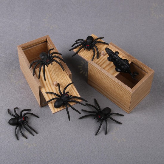 Prank Spider Inset Wooden Scare Box Trick Play Joke Lifelike Surprise April Fools' Day Funny Novelties Toys Gags Practical Gifts