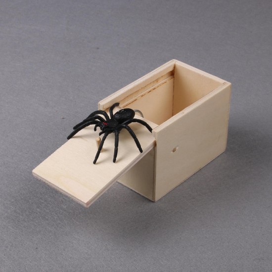 Prank Spider Inset Wooden Scare Box Trick Play Joke Lifelike Surprise April Fools' Day Funny Novelties Toys Gags Practical Gifts
