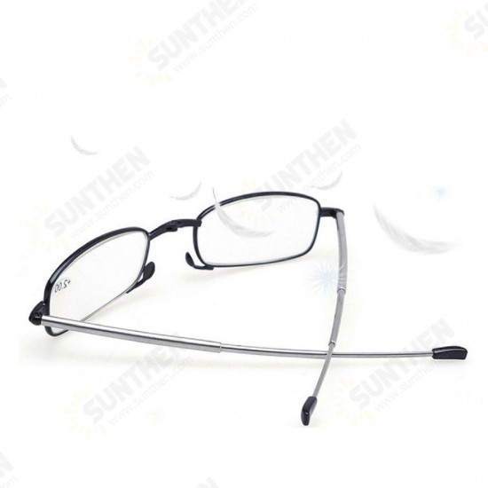 Folding Discolored Presbyopic Glasses for Men and Women with UV-resistant Comfortable Metal Presbyopic Glasses Reading Glasses