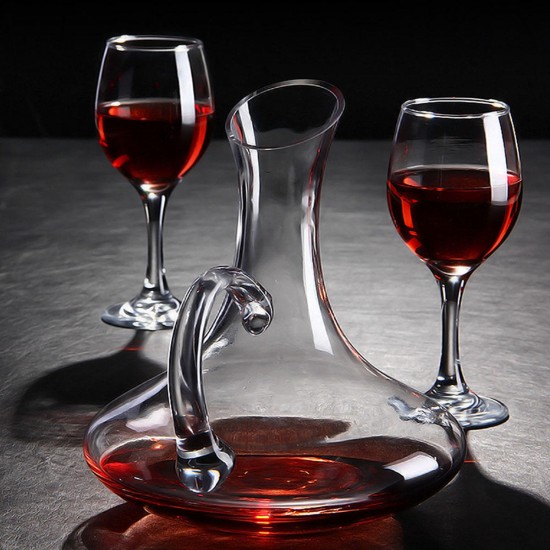 1700ML Crystal Glass Decanter and 4 Cups Elegant Pourer Carafe Lead-Free Table Aerator Carafe