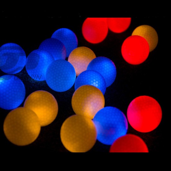 3PCS/Box Golf Balls LED Seven-Color Flashing Light-Emitting Golf Balls Night Golf Course Practice Ball Random Color