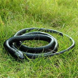 Artificial Realistic Snake Lifelike Real Scary Rubber Toys Prank Party Joke Halloween Artificial Realistic Snake Lifelike Real Scary Rubber Toys Prank Party Joke Halloween