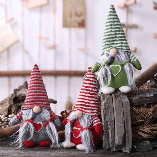 Non-Woven Hat With Heart Handmade Gnome Santa Christmas Figurines Ornament Holiday Table Decorations Festive Present