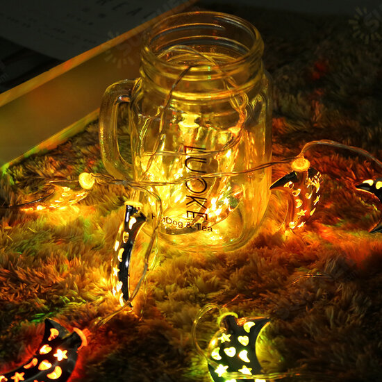 Battery Powered 1.6M Sliver Moon Shape LED Holiday Decorated Holiday String Light for Christmas DC3V Battery Powered 1.6M Sliver Moon Shape LED Holiday Decorated Holiday String Light for Christmas DC3V