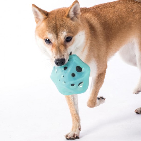 Pet Toys Ball Food Grade TPR Waterproof Cat Dog Rotating Ball Fun Ball