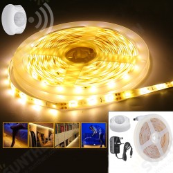 2M 3M 4M 5M PIR Motion Sensor LED Strip Lights Wireless Wardrobe Closet Night Lamp UK Plug 2M 3M 4M 5M PIR Motion Sensor LED Strip Lights Wireless Wardrobe Closet Night Lamp UK Plug