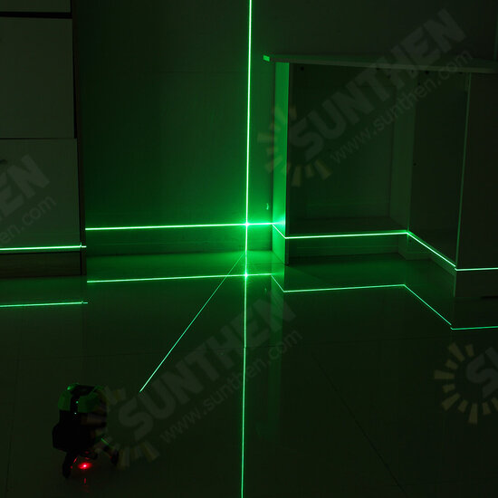 5 Lines USB Laser Level 360° Rotatable Self-Leveling Indoor Outdoor Green Light Horizontal Vertical Measuring Instruments