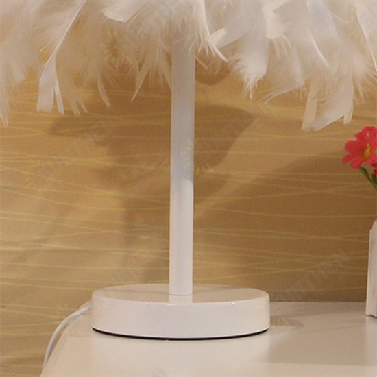 Colorful Feather Shade Table Lamp Bedside Desk Lamp Night Light Home Decor Gifts Colorful Feather Shade Table Lamp Bedside Desk Lamp Night Light Home Decor Gifts