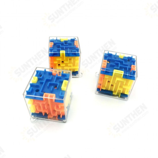 3.8CM Mini Maze Classic Magic Cube Toys Plastic 3D Bead Maze Rotating Cube