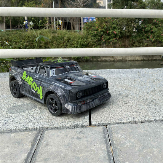 SG 1603 RTR Several Battery 1/16 2.4G 4WD 30km/h RC Car LED Light Drift On-Road Proportional Vehicles Model