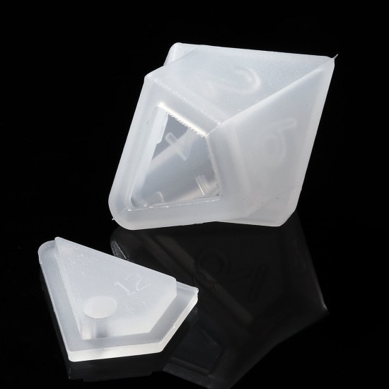 1PC Silicone Dice Molds Reusable Fillet Square Triangle Polyhedral Dice Mould