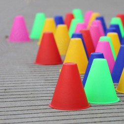 10pcs/lot Training Marking Cones Slalom Skate Pile Cup-Random Color 10pcs/lot Training Marking Cones Slalom Skate Pile Cup-Random Color
