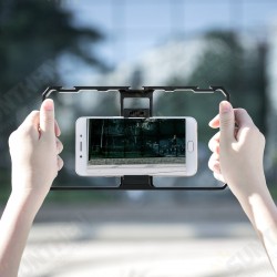 PC06 Vlogging Live Broadcast Smartphone Metal Cage Video Rig Filmmaking Recording Handle Stabilizer Bracket for Mobile Phones PC06 Vlogging Live Broadcast Smartphone Metal Cage Video Rig Filmmaking Recording Handle Stabilizer Bracket for Mobile Phones