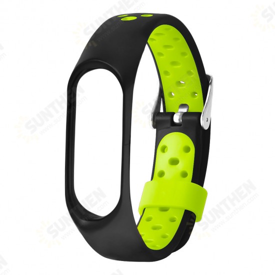 Dual Color Metal Buckle Replacement Silicone Watch Band for Xiaomi Band 4&3 Smart Watch Non-original Dual Color Metal Buckle Replacement Silicone Watch Band for Xiaomi Band 4&3 Smart Watch Non-original