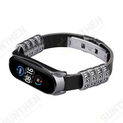 Metal Shell Retro Four Rings Embossed Butterfly Buckle Replacement Strap Smart Watch Band For Xiaomi Mi Band 5 Non-original