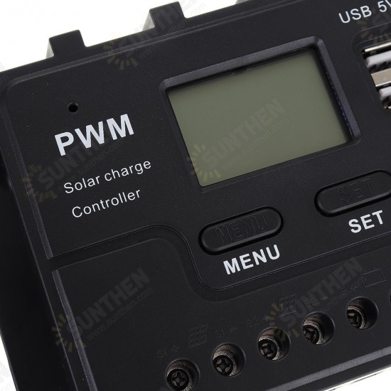 12V/24V Display PWM Solar Controller 10-30A Solar Charge Controller Dual USB IP30 Waterproof