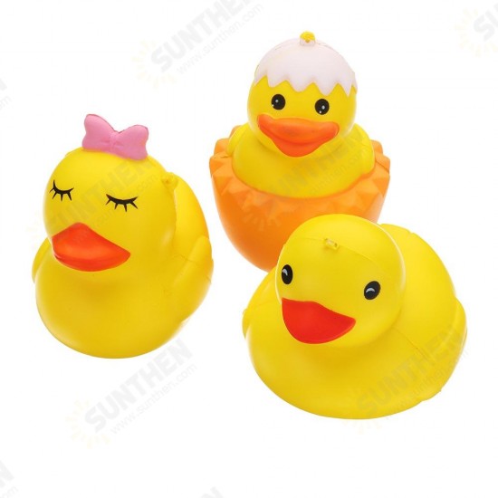 Cartoon Yellow Duck Squishy 9.5*8CM Slow Rising With Packaging Collection Gift Soft Toy