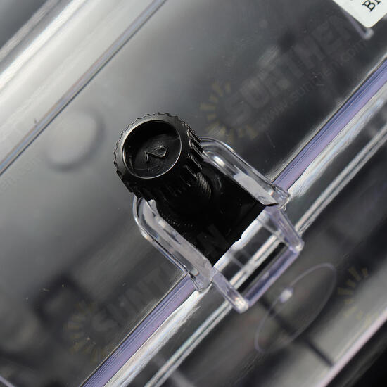 Aquarium Transparent House Incubator Box for Isolation Hatchery Cage External Hang-on Breeder Fish Breeding Aquarium Transparent House Incubator Box for Isolation Hatchery Cage External Hang-on Breeder Fish Breeding