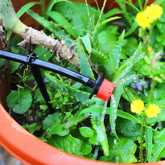 DIY 15M Micro Drip Irrigation System Water Drip Irrigation DIY Kit for Flower Beds Vegetable Gardens