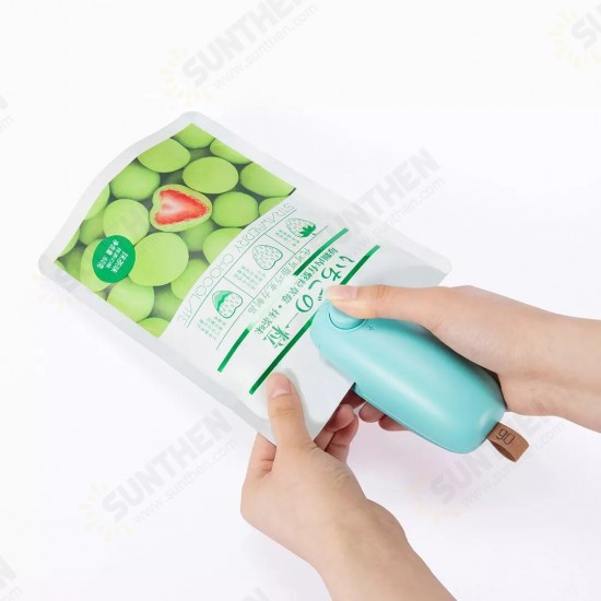 2-in-1 Mini Heat Sealer Cutter Vacuum Chip Bag Sealer Handheld Portable for Camping Travel