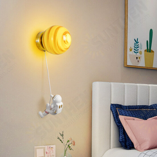 Moon Wall Lamp Modern Simple Creative Astronaut Cartoon Wall Lights 3-Level Dimming Suitable For Children's Room Bedroom Bedside Background Decor Lamp