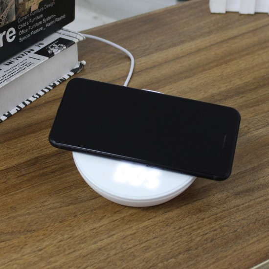 Fast Charger Clock Night Light Wireless Charger For iPhone 8/8P iPhone X Samsung S8