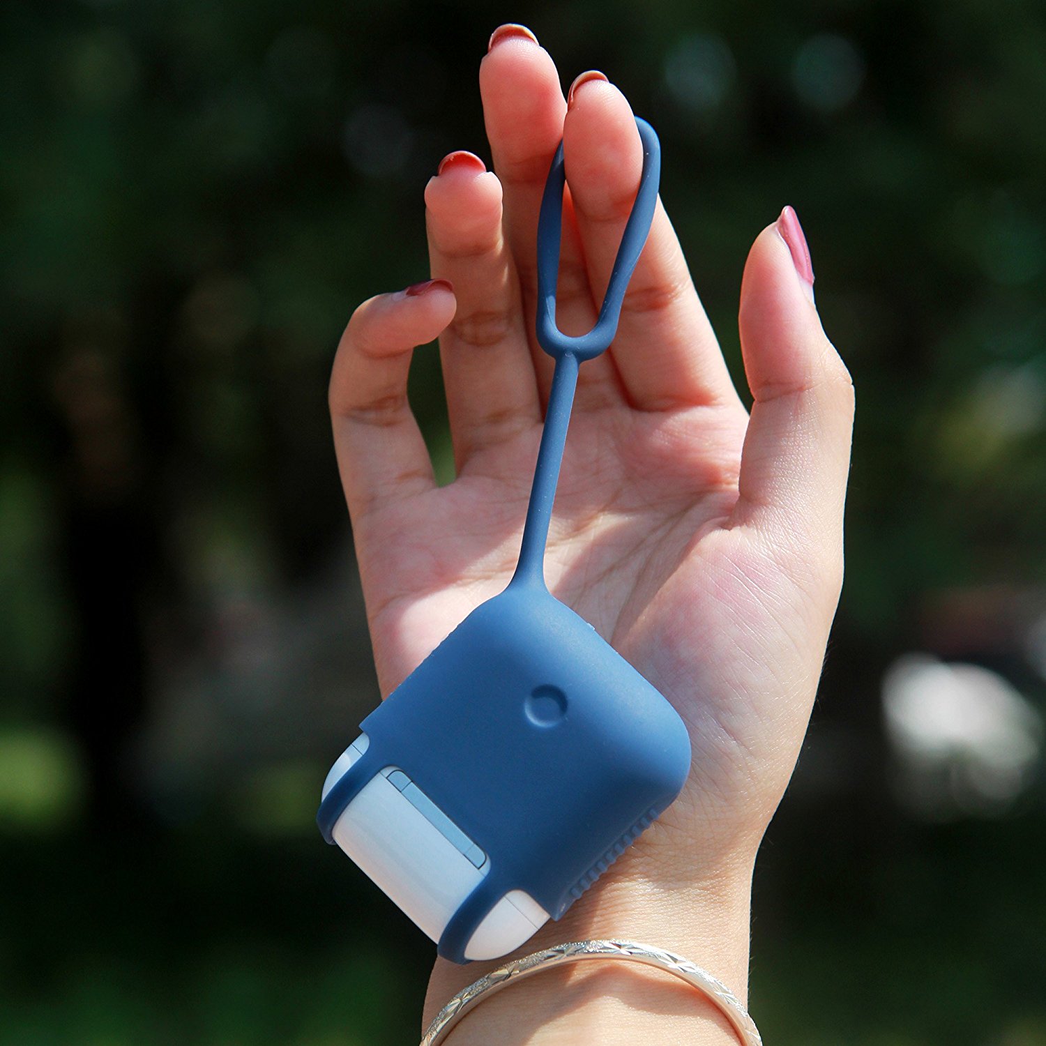 Anti-shock-Dustproof-Multi-color-Soft-Silicone-Protective-Cover-Wireless-Earphone-Case-with-Pothook--1940628-9